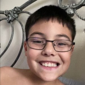 Meet your Posher, Aaron